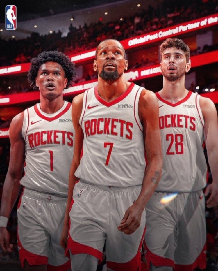 名嘴：杜兰特的进攻火力能为火箭在控卫位置的成长争取时间